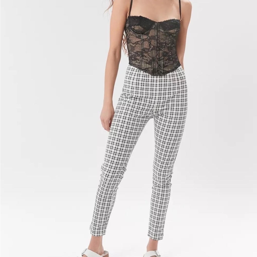 Urban Outfitters Dove Plaid Pinup Pant - 6